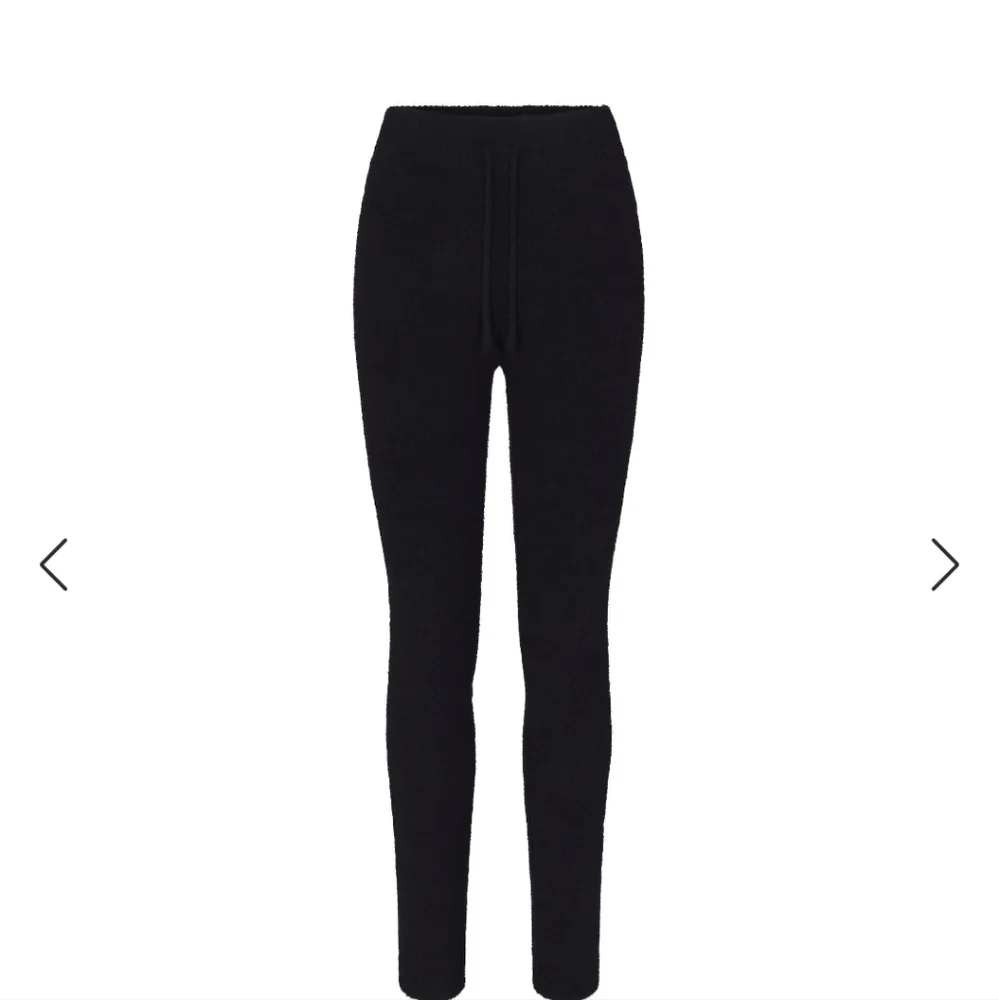 Skims Women's XS Cozy Knit Teddy Sherpa Tie Waist Leggings in Onyx